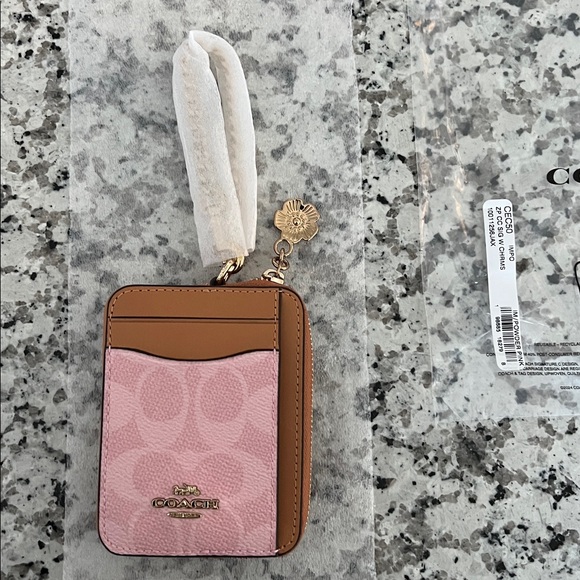 Coach Zip Card Case In Signature Canvas With Charm -Powder Pink NWT - Picture 6 of 8